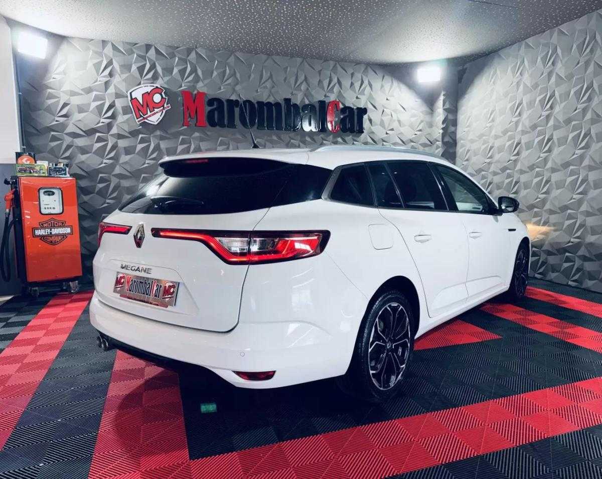 renault-megane-sport-tourer-2018-diesel-1461cc