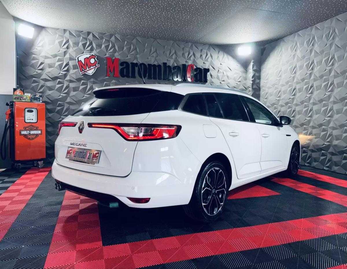 renault-megane-sport-tourer-2018-diesel-1461cc
