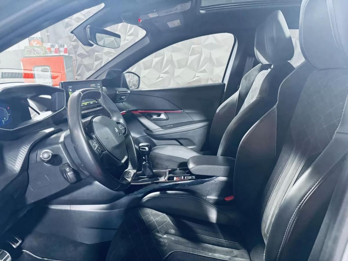peugeot-208-2022-gasolina-1199cc