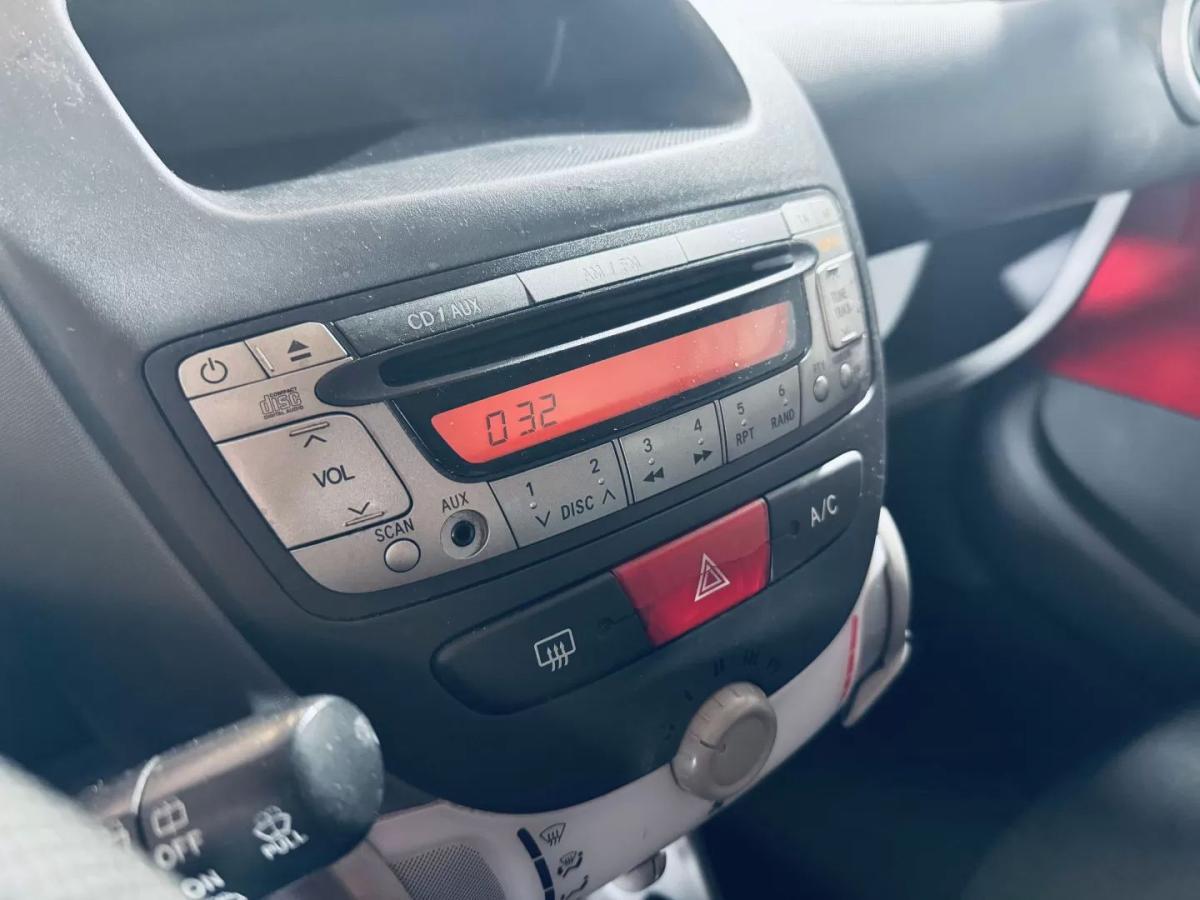 toyota-aygo-2009-gasolina-998cc