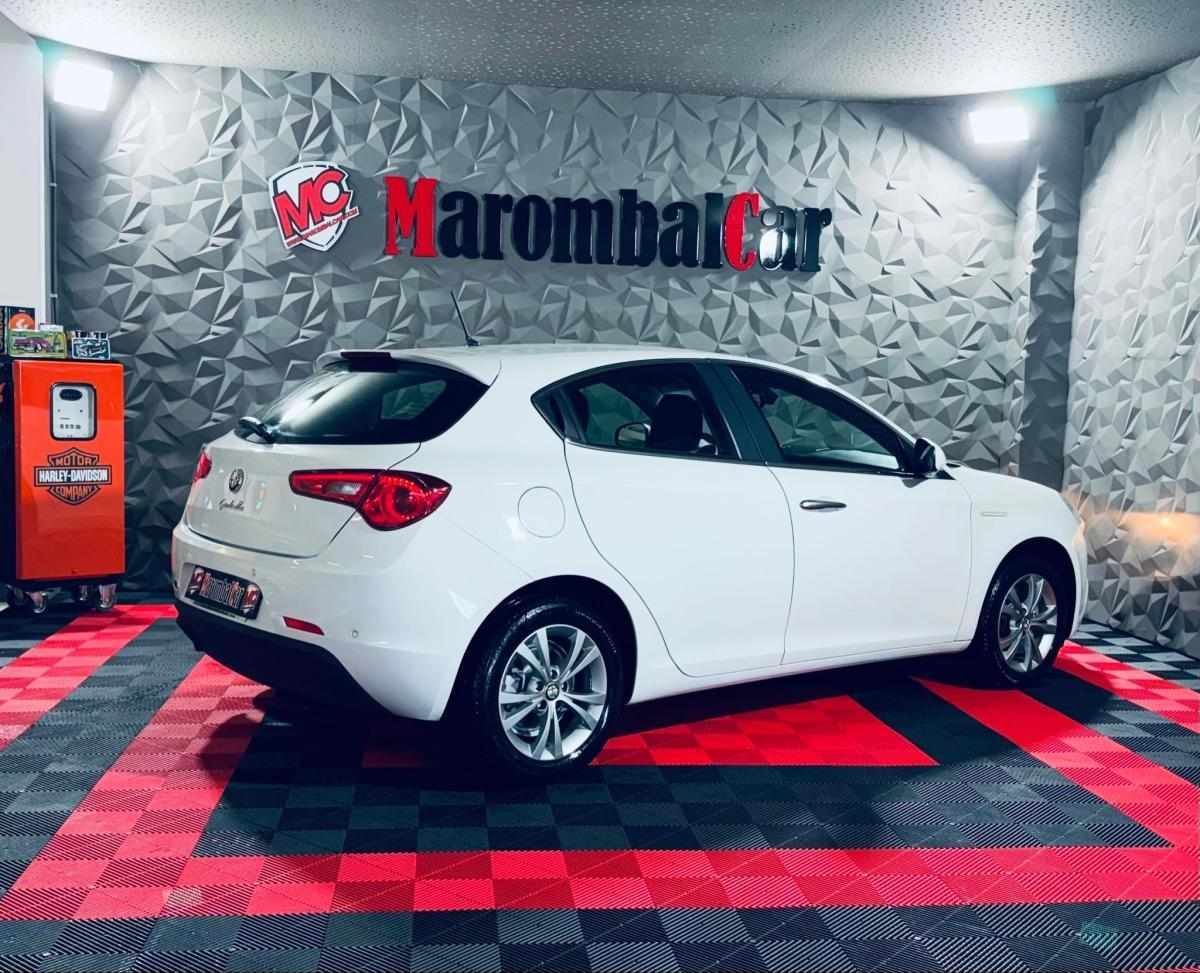 alfa-romeo-giulietta-2012-diesel-1598cc