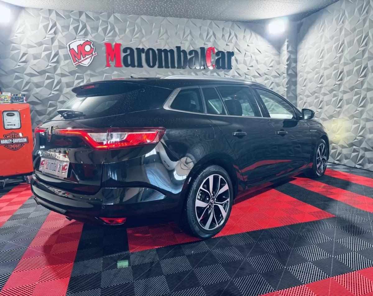 renault-megane-sport-tourer-2018-diesel-1598cc