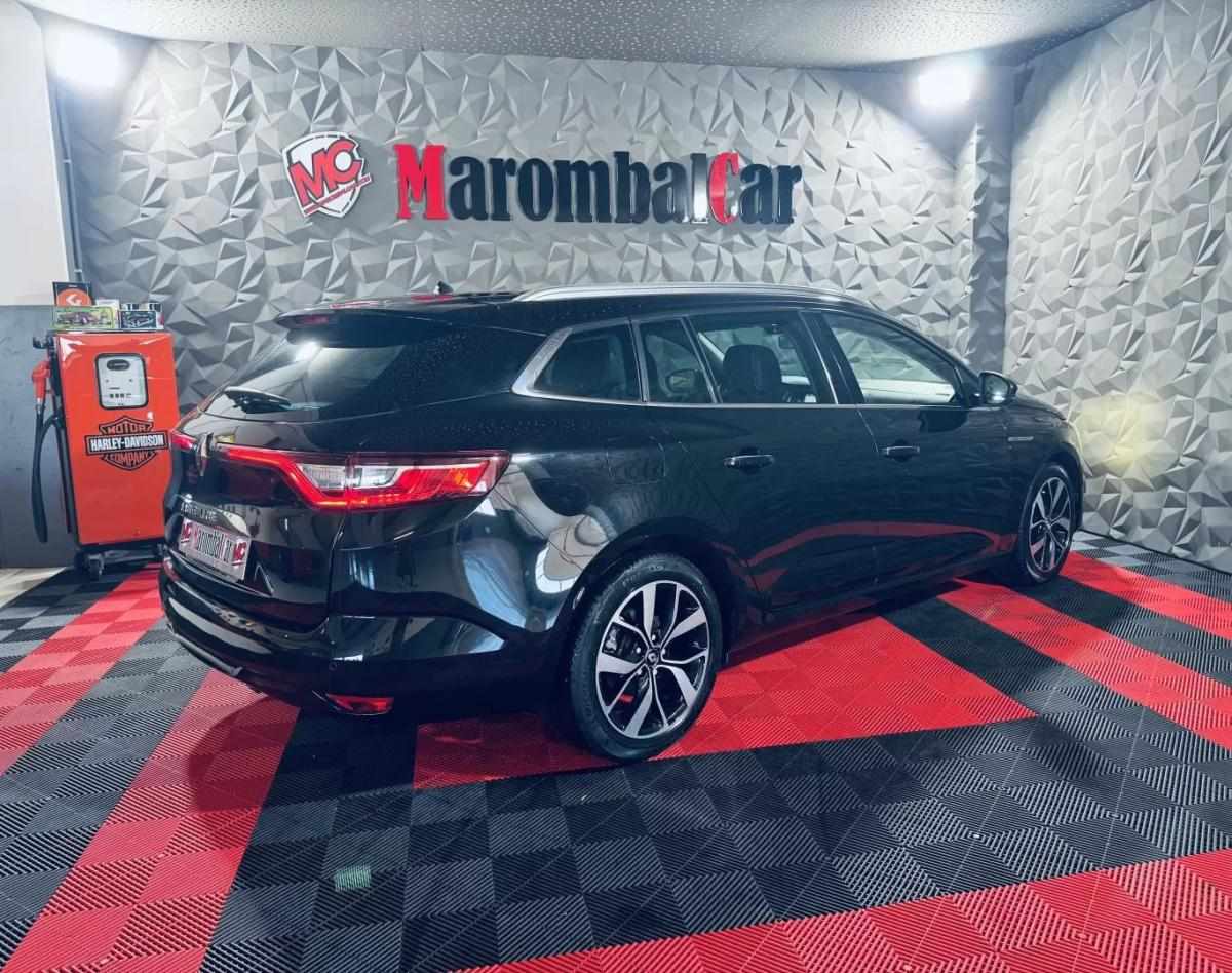 renault-megane-sport-tourer-2018-diesel-1598cc