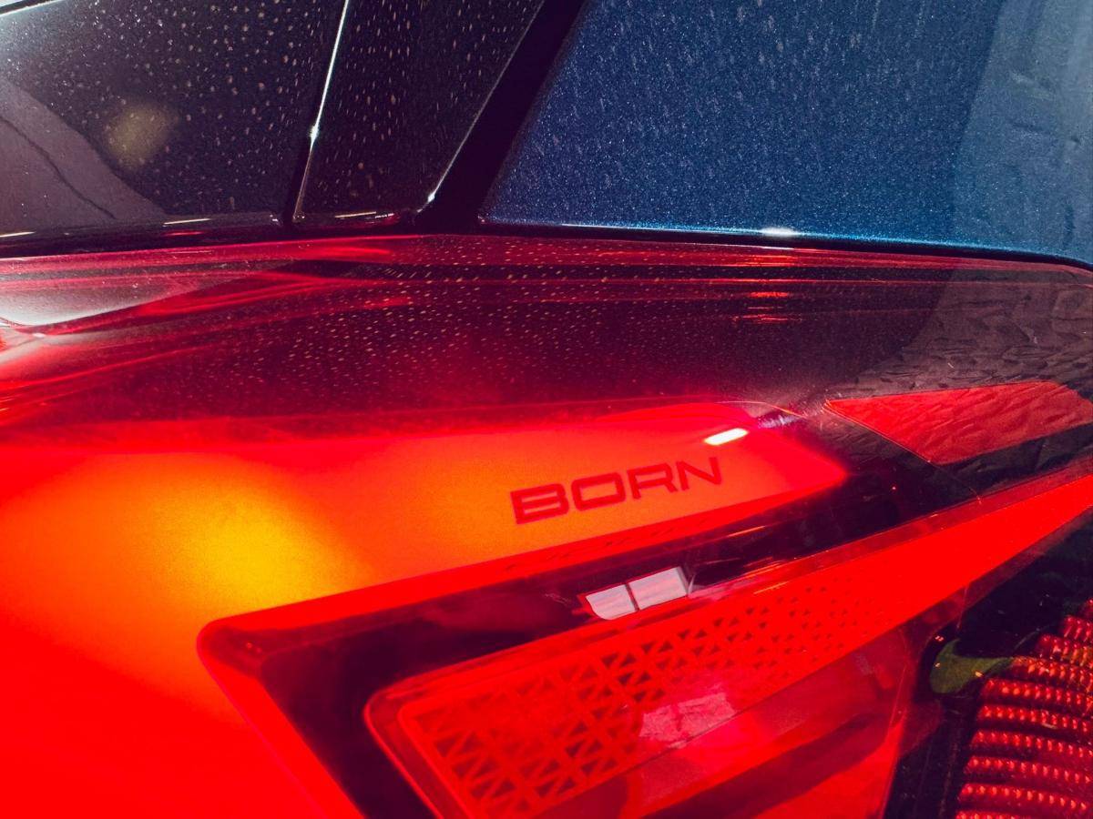 cupra-born-2022-eletrico-500cc
