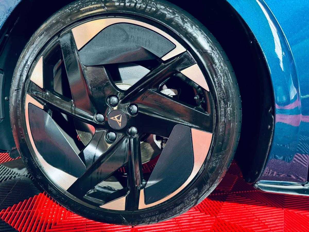 cupra-born-2022-eletrico-500cc