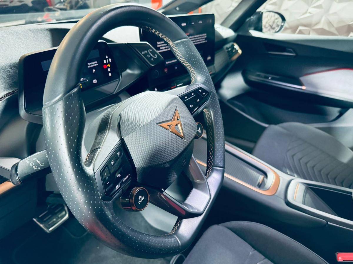 cupra-born-2022-eletrico-500cc