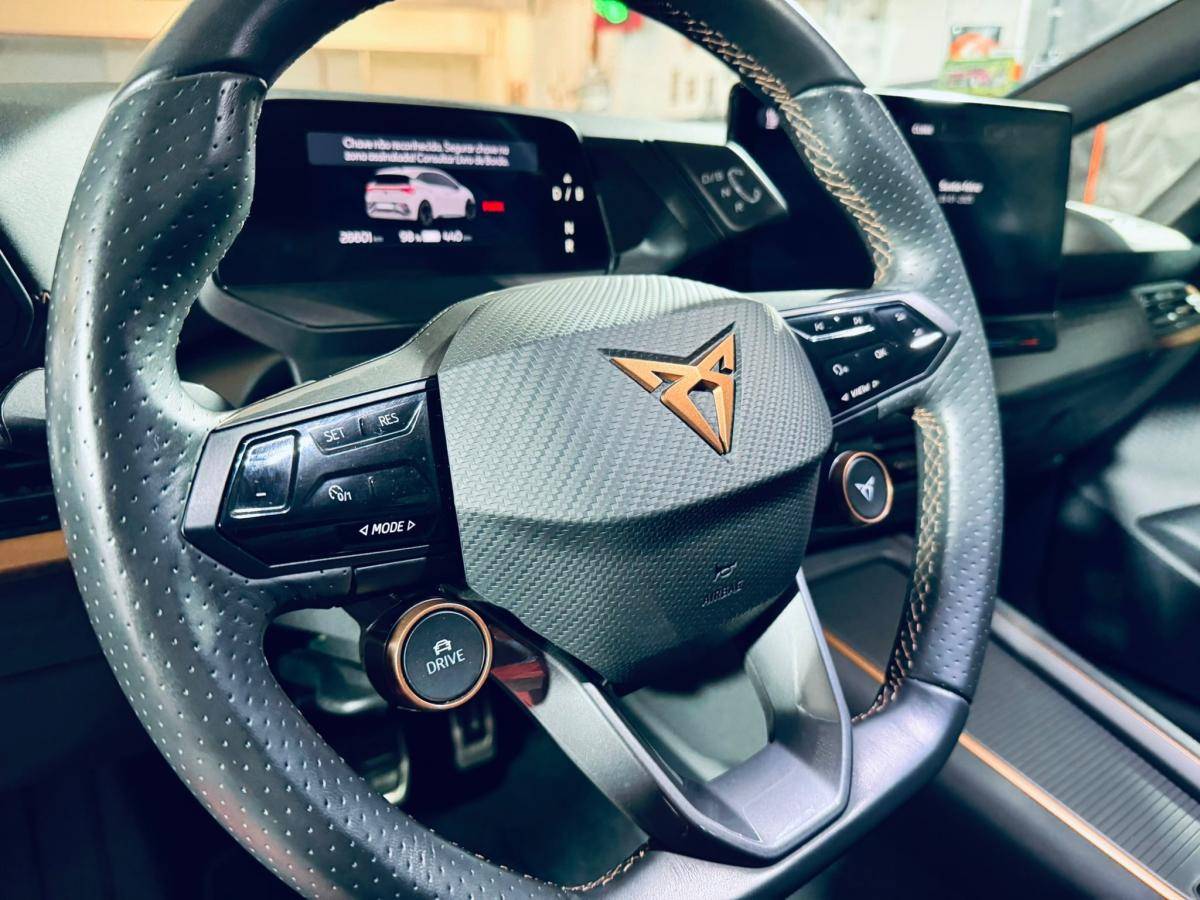 cupra-born-2022-eletrico-500cc