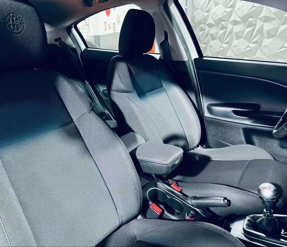 alfa-romeo-giulietta-2012-diesel-1598cc