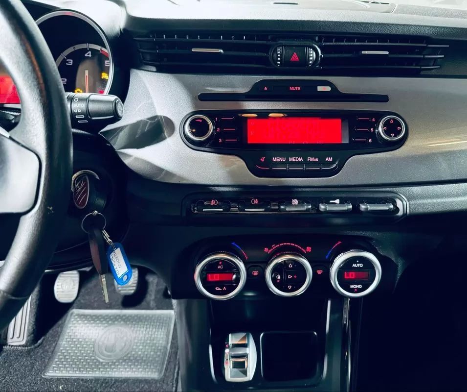 alfa-romeo-giulietta-2012-diesel-1598cc