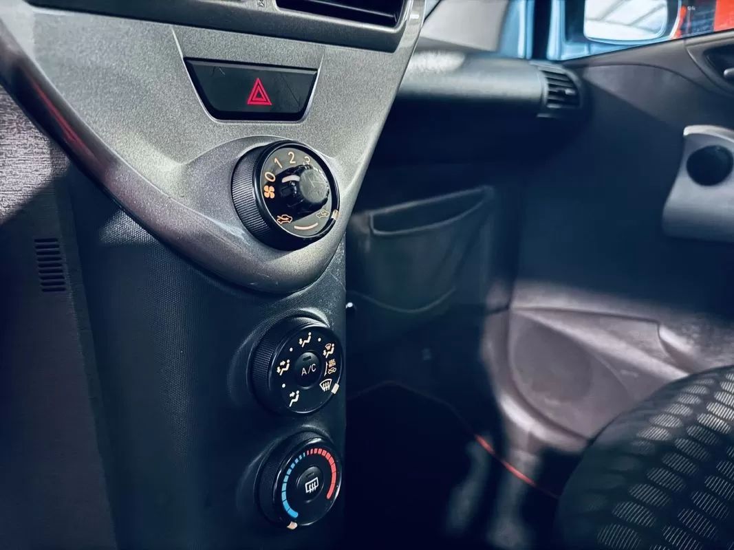 toyota-iq-2009-diesel-1364cc