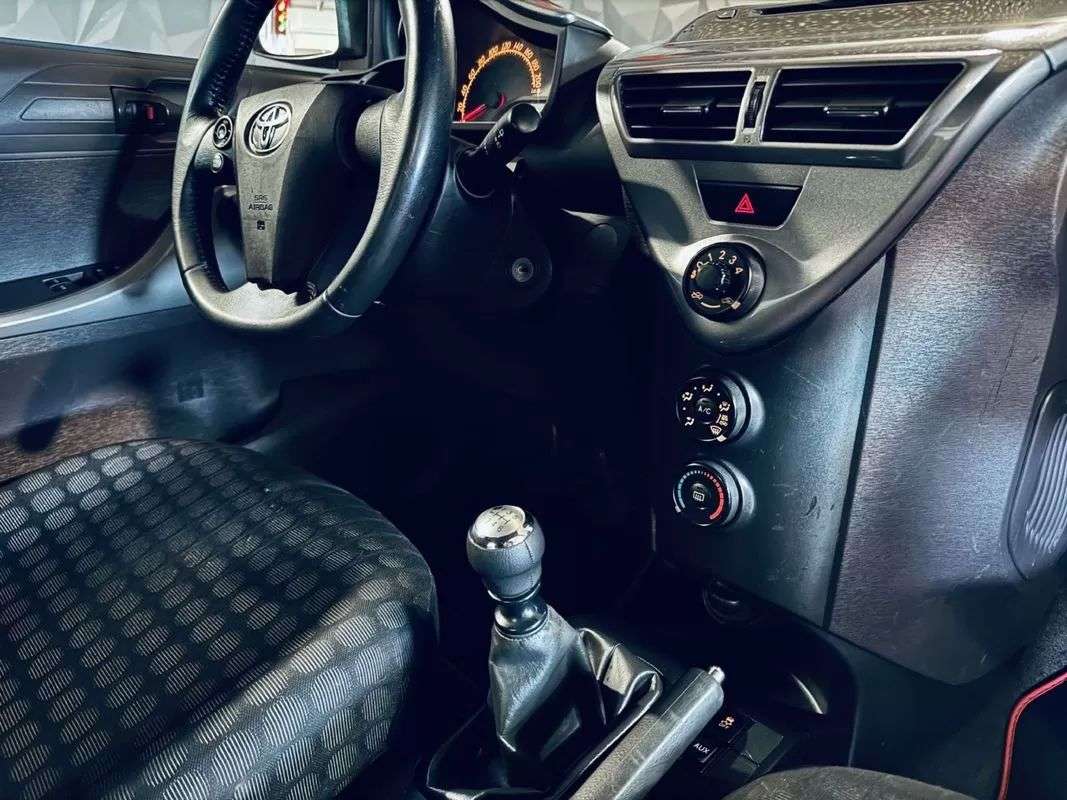 toyota-iq-2009-diesel-1364cc