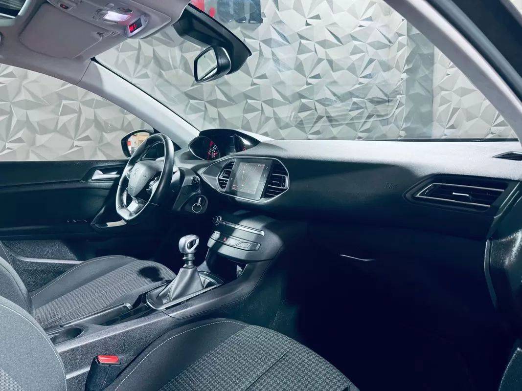 peugeot-308-2019-gasolina-1199cc
