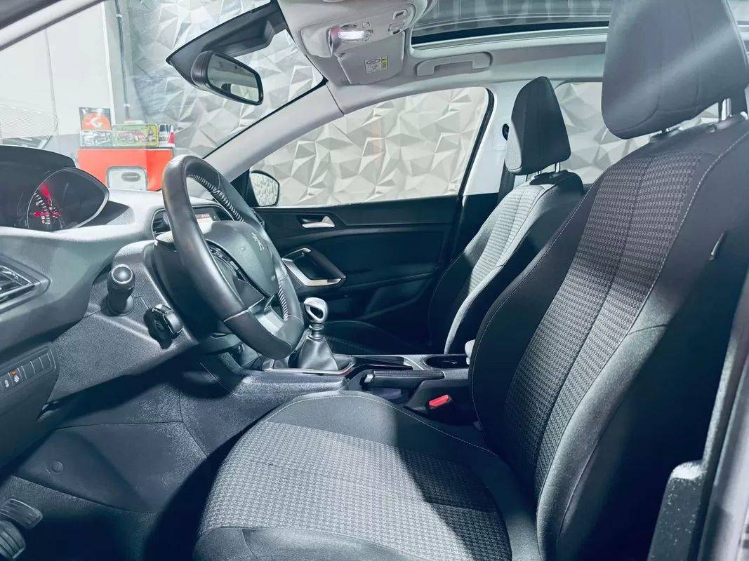 peugeot-308-2019-gasolina-1199cc