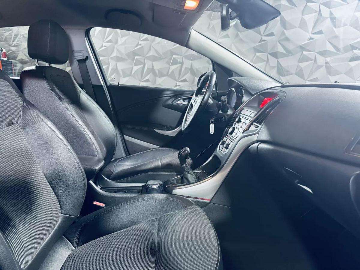 opel-astra-2010-diesel-1686cc