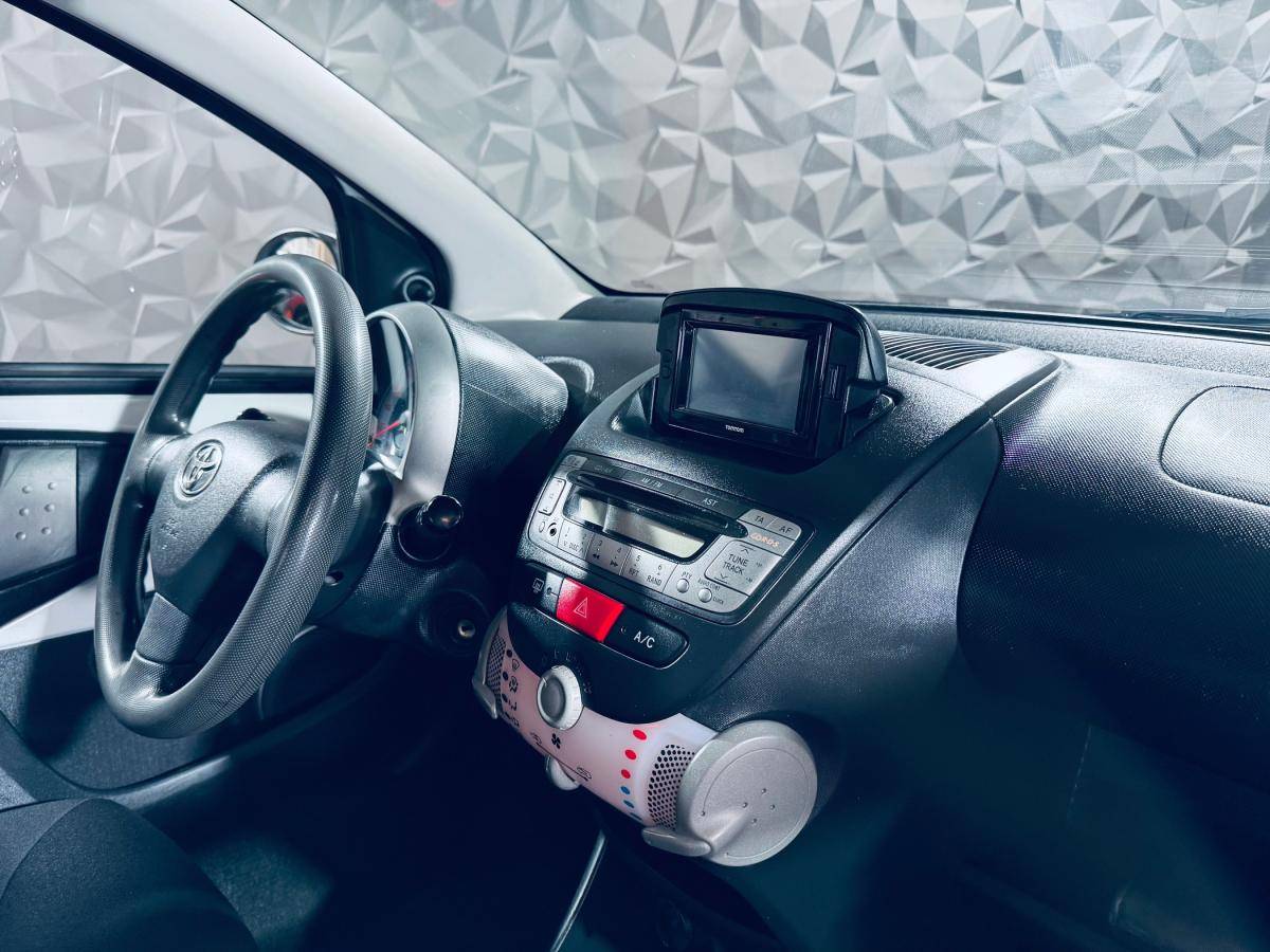 toyota-aygo-2013-gasolina-998cc