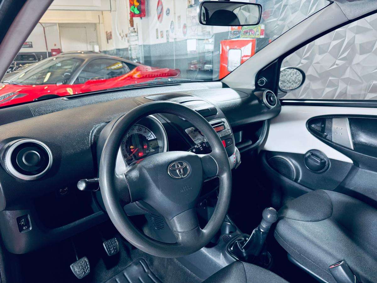 toyota-aygo-2013-gasolina-998cc