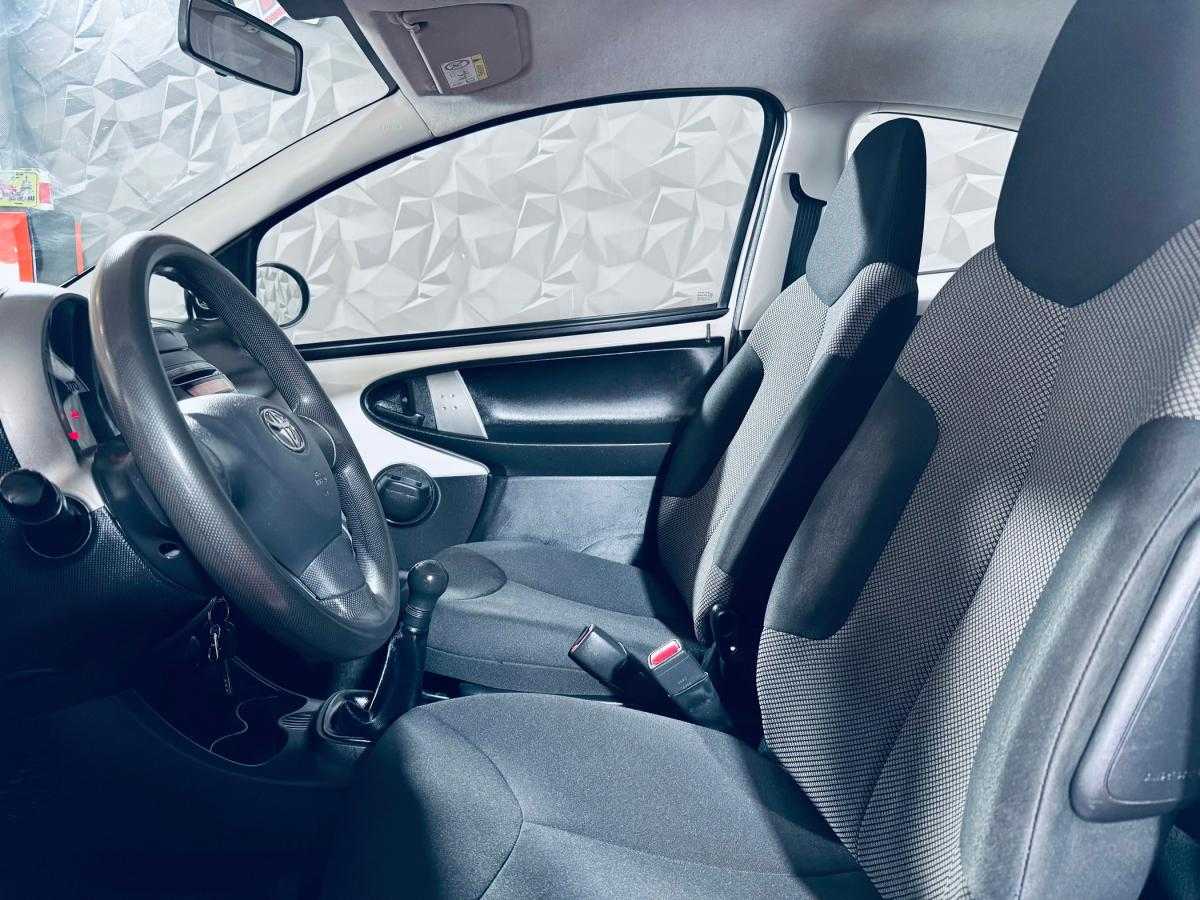 toyota-aygo-2013-gasolina-998cc