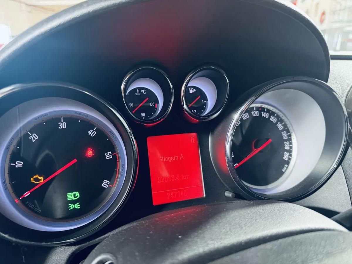 opel-astra-2010-diesel-1686cc