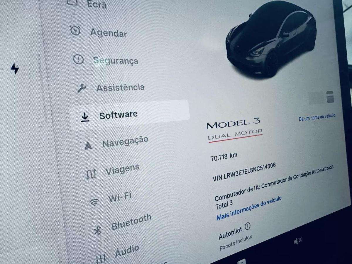 tesla-model-3-2022-eletrico-200cc