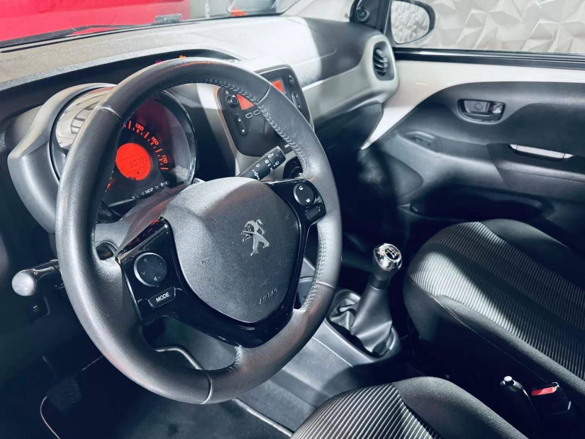 peugeot-108-2015-gasolina-1199cc
