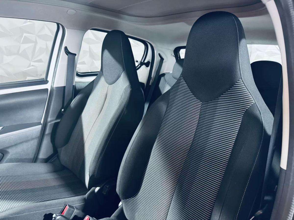 peugeot-108-2015-gasolina-1199cc