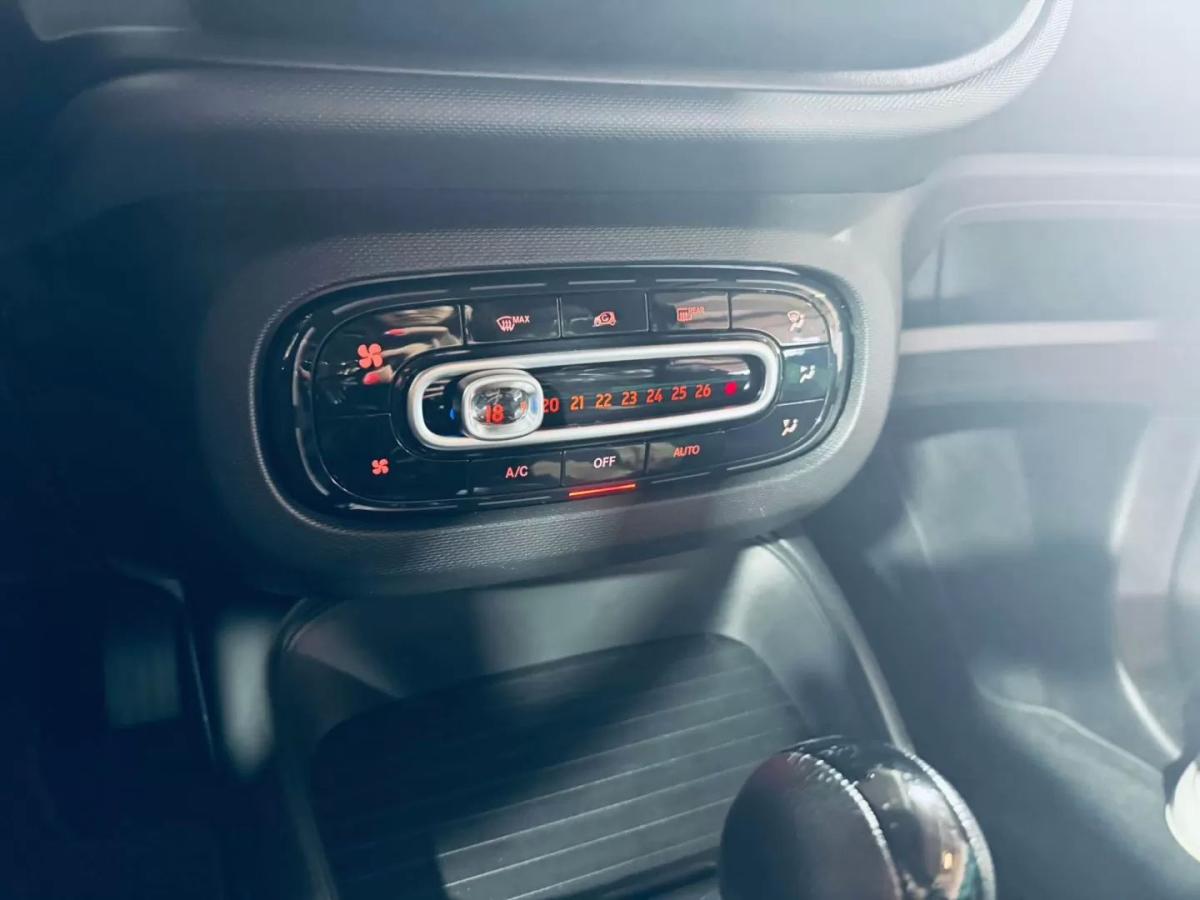 smart-fortwo-2021-eletrico-200cc
