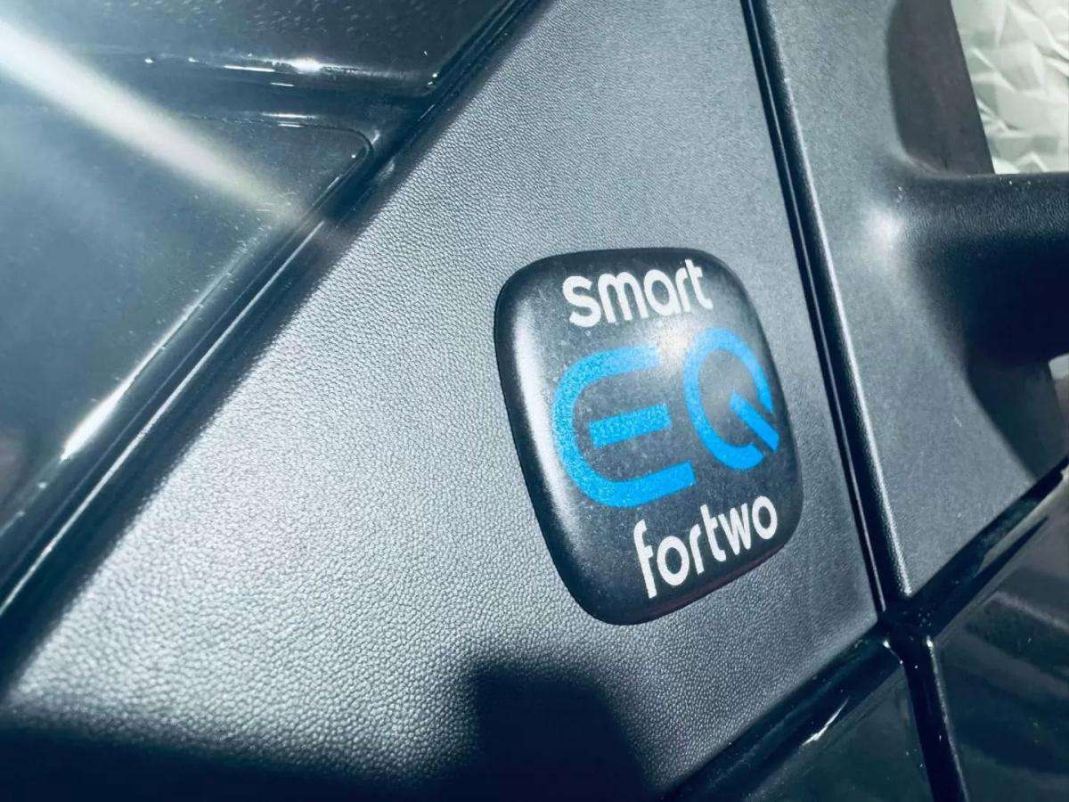 smart-fortwo-2021-eletrico-200cc