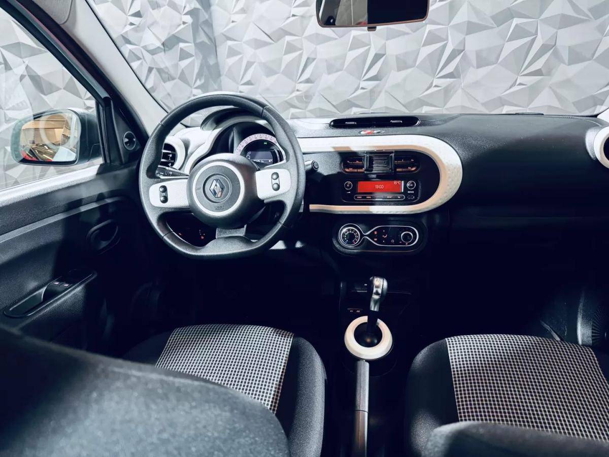 renault-twingo-2023-eletrico-200cc