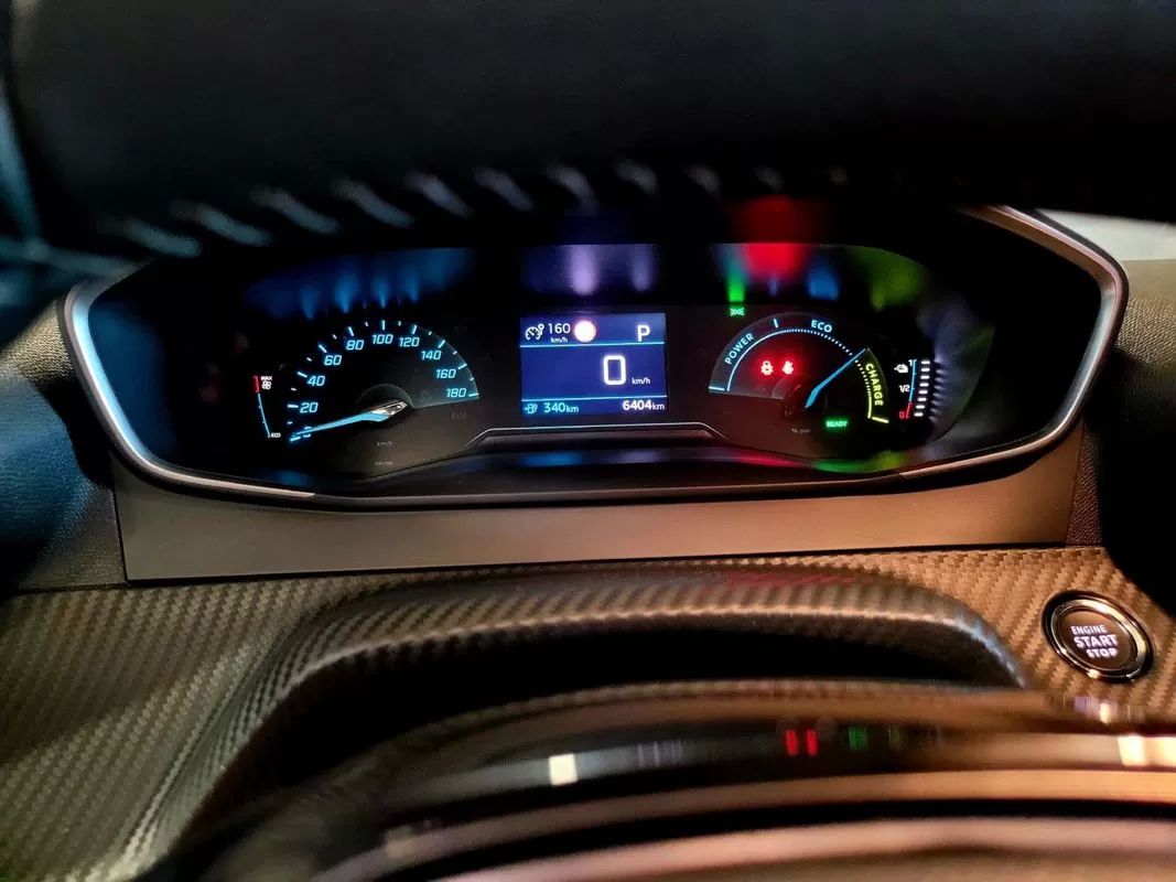 peugeot-208-2022-eletrico-200cc