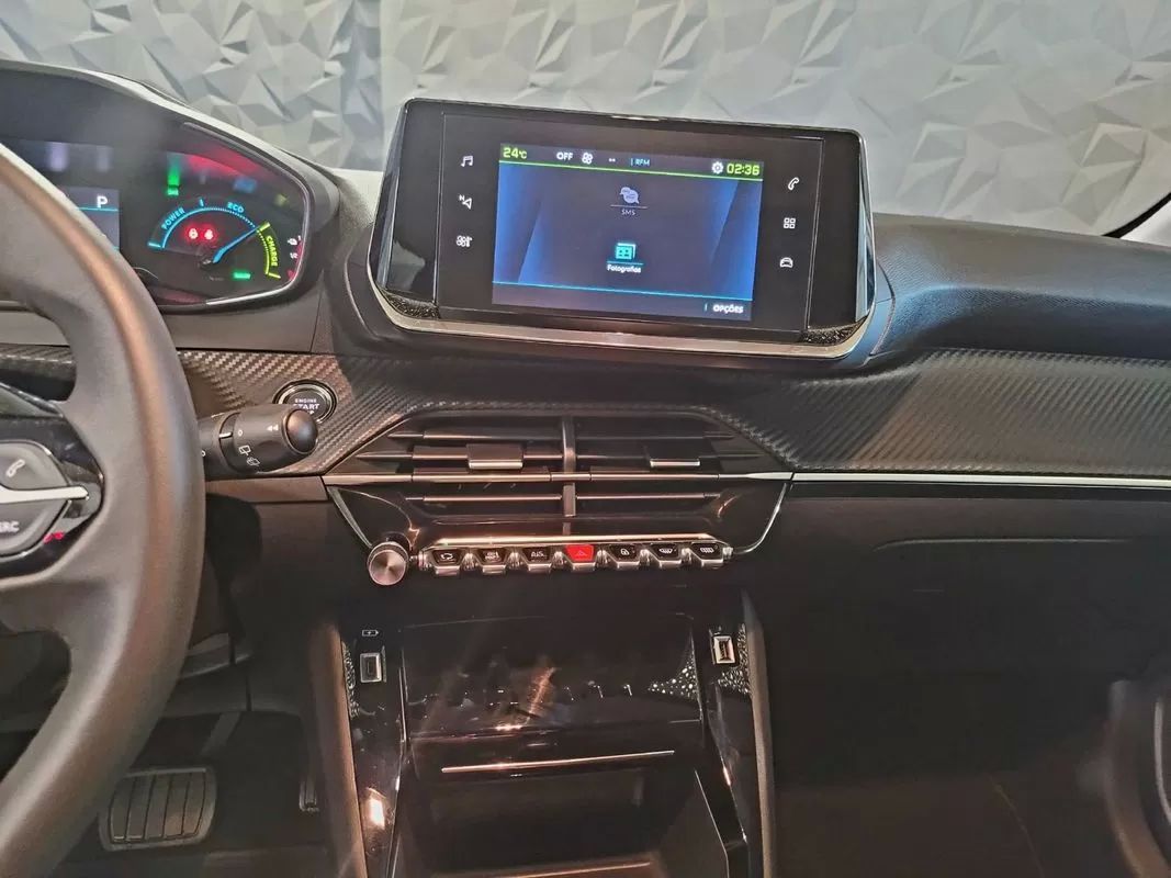 peugeot-208-2022-eletrico-200cc
