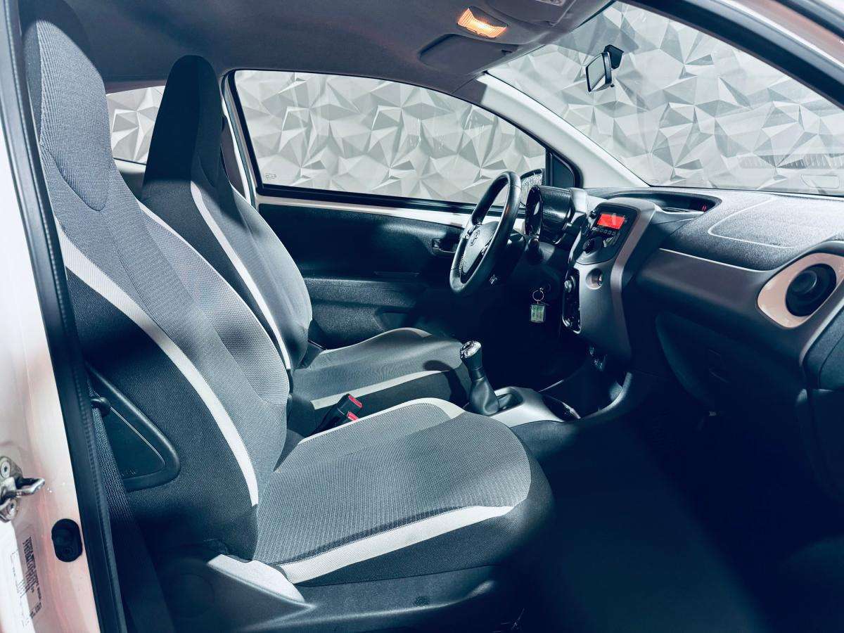 toyota-aygo-2020-gasolina-998cc