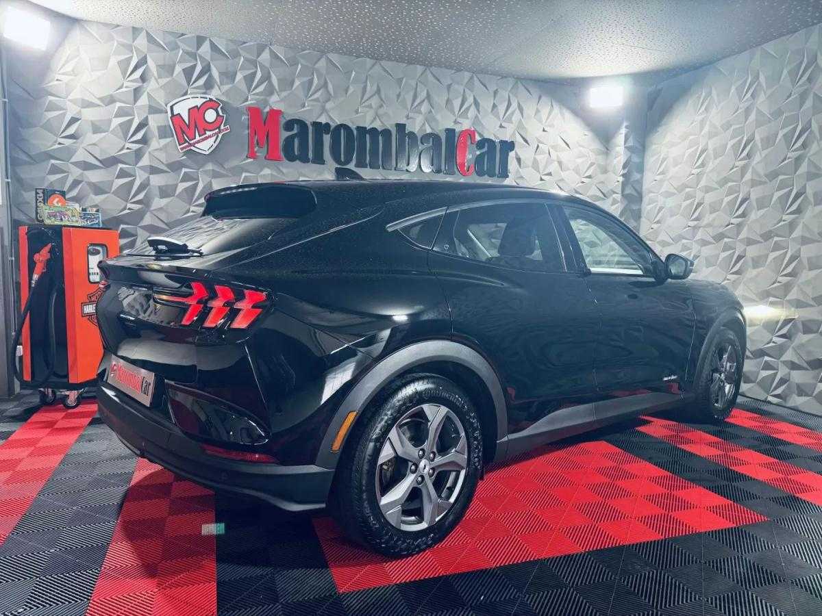 ford-mustang-mach-e-2021-eletrico-200cc