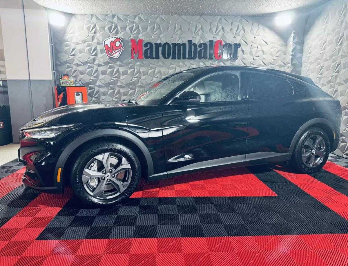 ford-mustang-mach-e-2021-eletrico-200cc