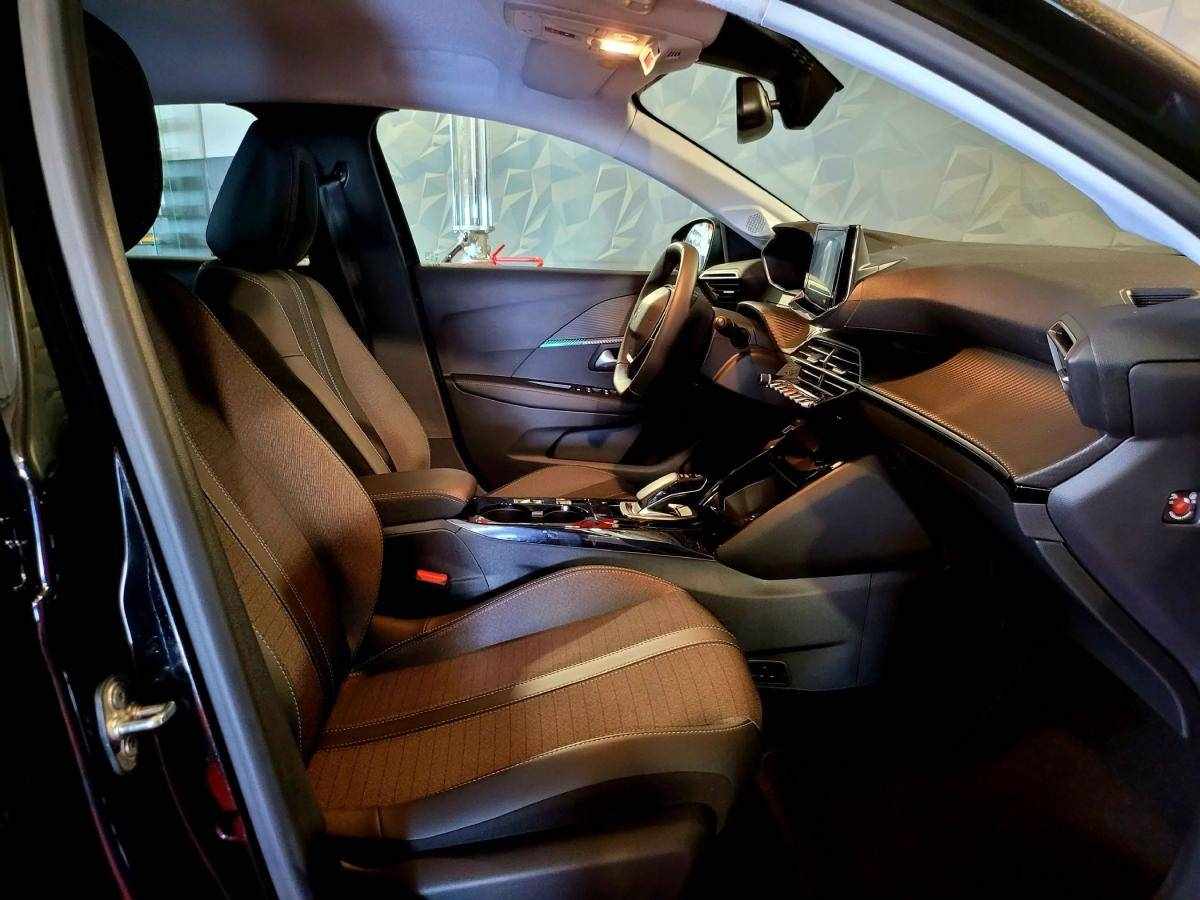 peugeot-208-2022-eletrico-500cc
