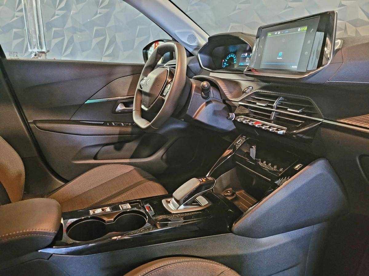 peugeot-208-2022-eletrico-500cc