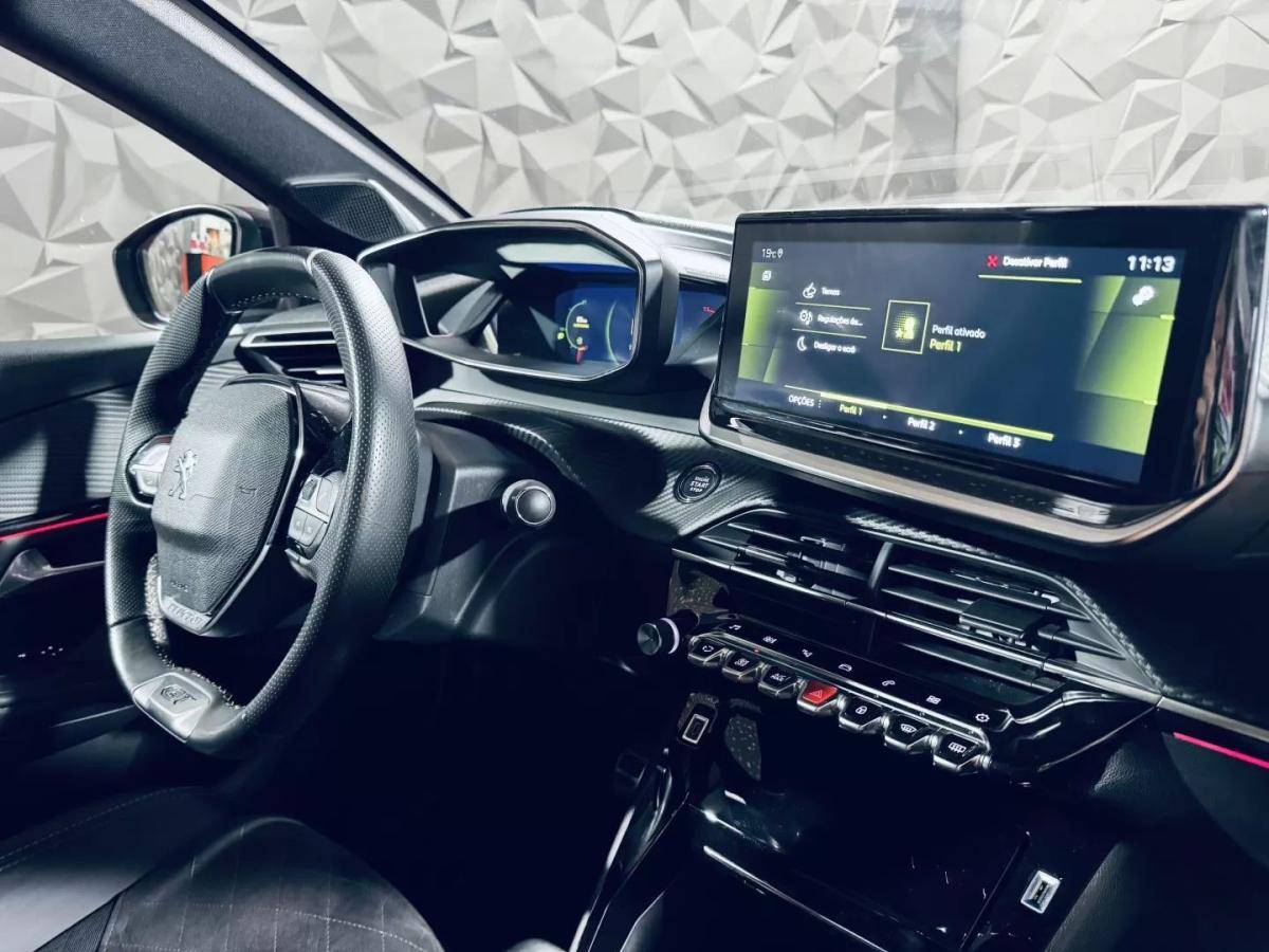 peugeot-208-2022-gasolina-1199cc