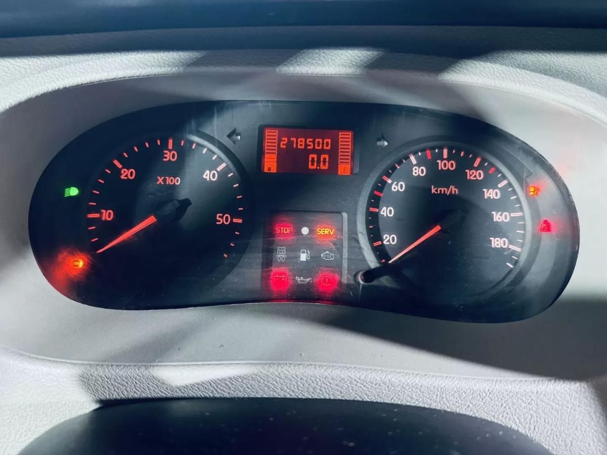 renault-master-2004-diesel-2500cc