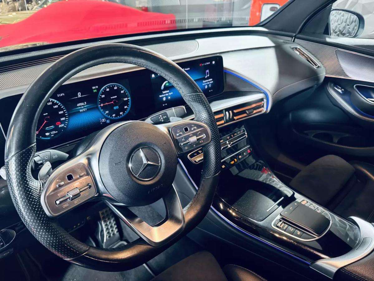mercedes-benz-eqc-2020-eletrico-200cc