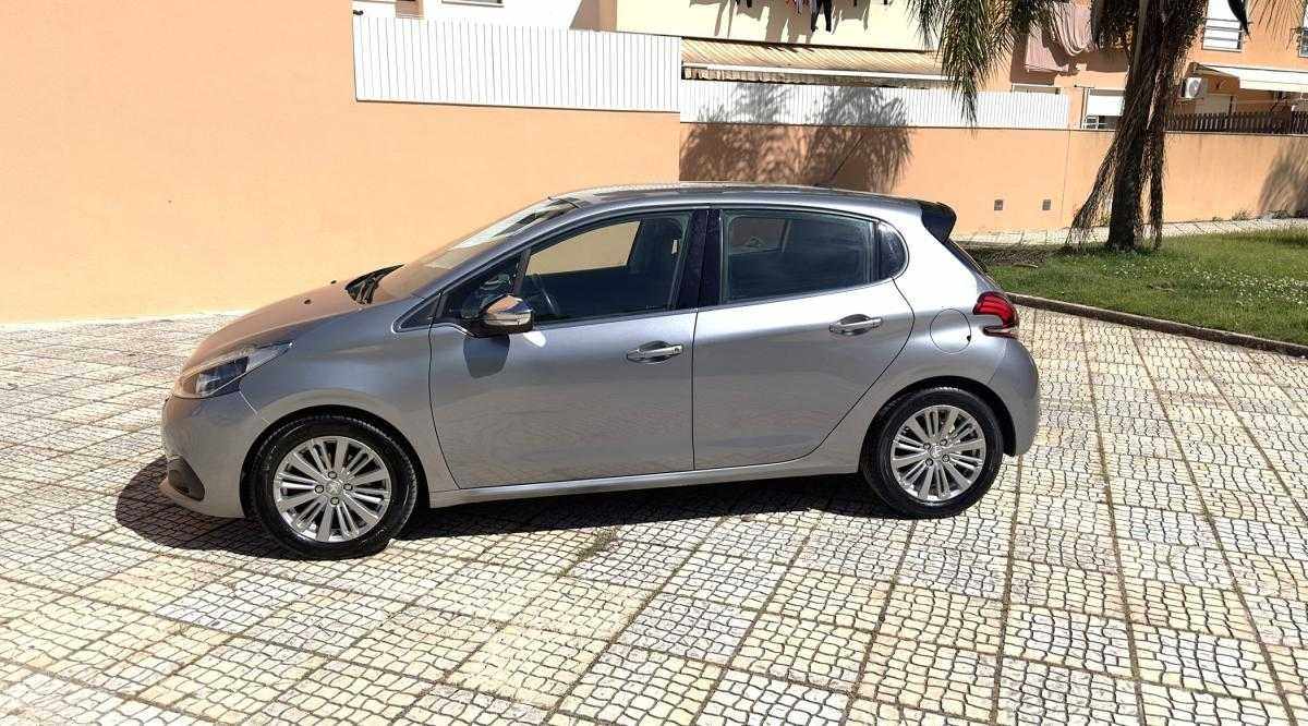 peugeot-208-2019-gasolina-1199cc