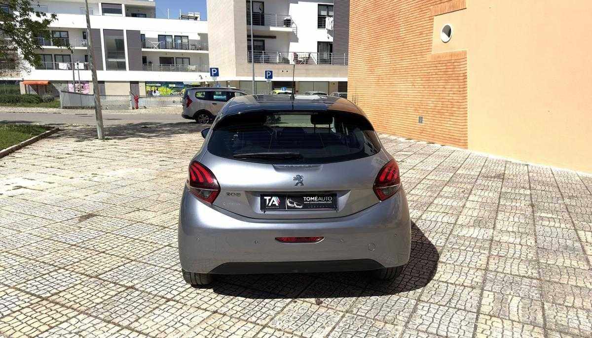 peugeot-208-2019-gasolina-1199cc