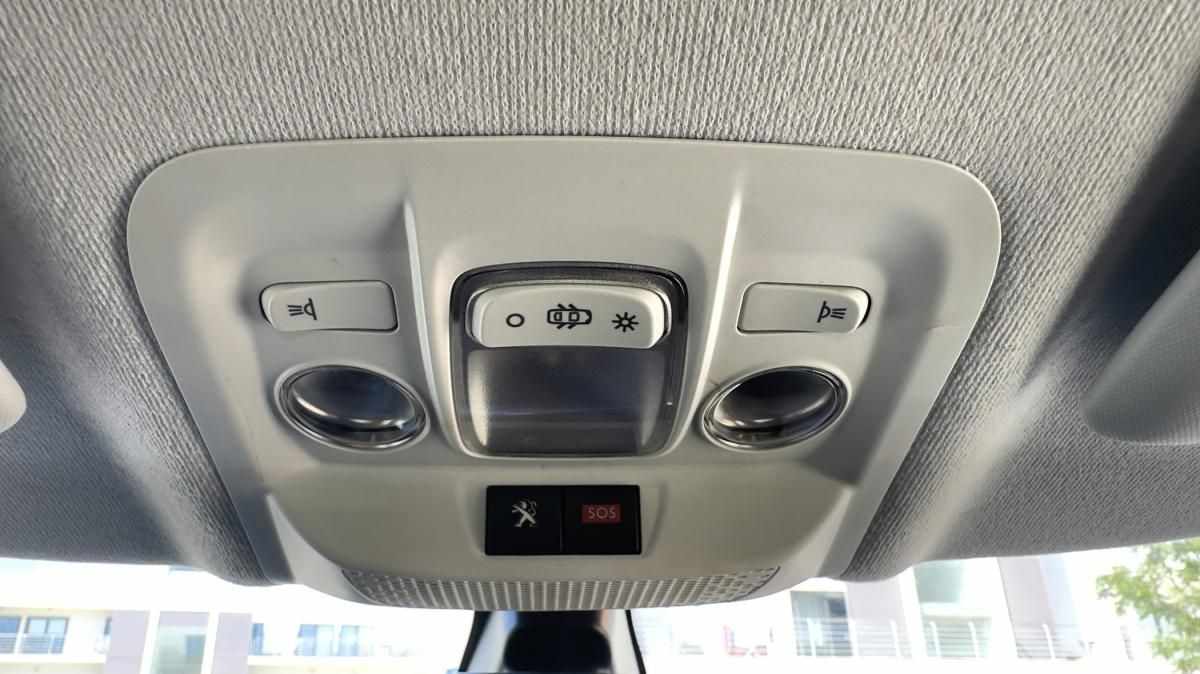 peugeot-208-2019-gasolina-1199cc