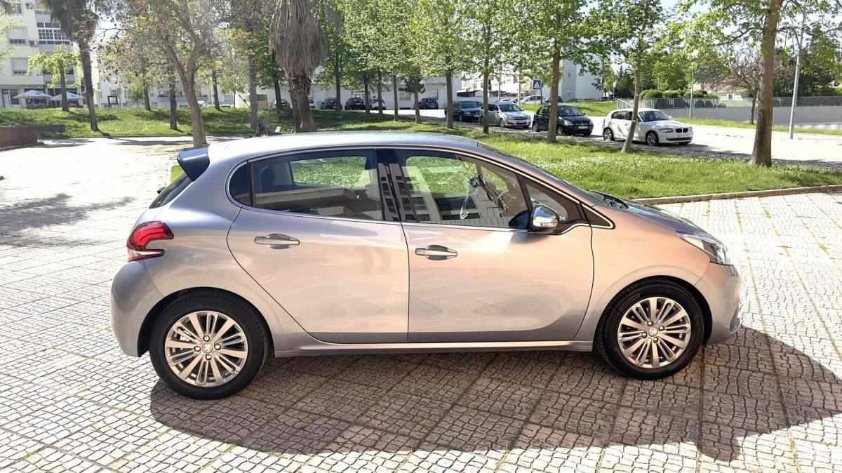 peugeot-208-2019-gasolina-1199cc