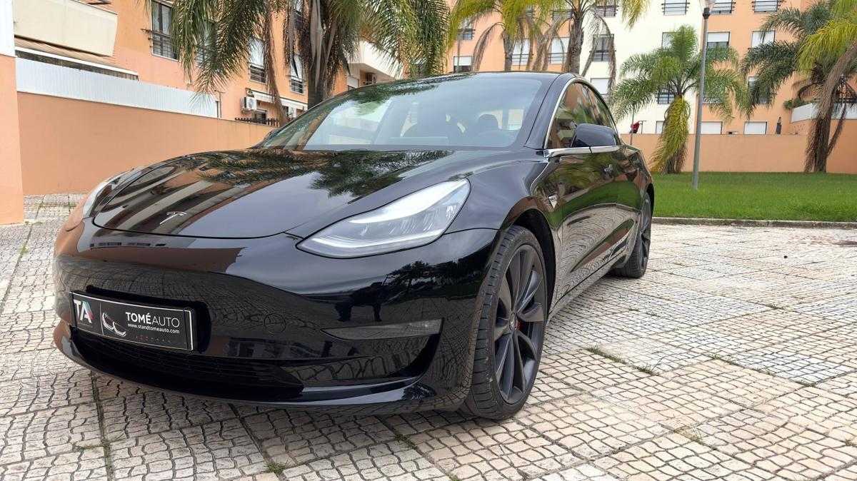tesla-model-3-2019-eletrico-0cc