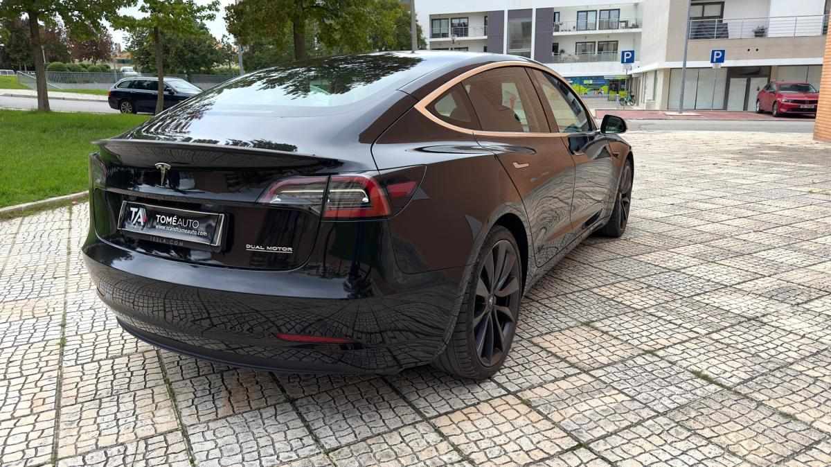 tesla-model-3-2019-eletrico-0cc