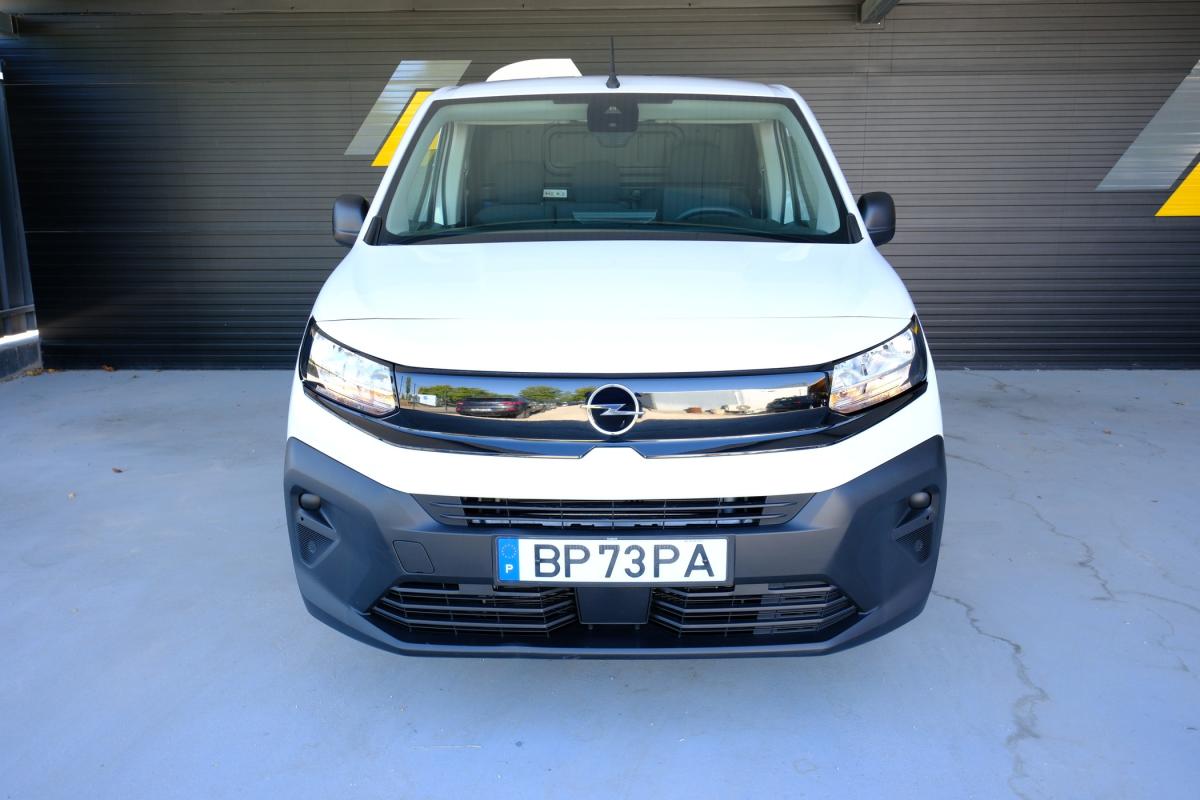 opel-combo-2024-diesel-1499cc