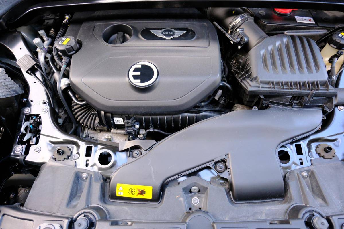 mini-countryman-2021-hibrido-a-gasolina-1499cc