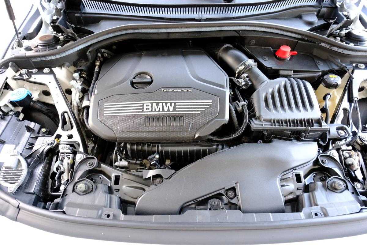 bmw-serie-1-2021-gasolina-1499cc