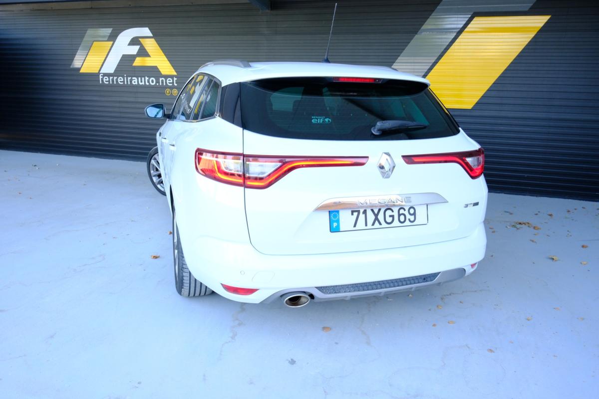renault-megane-sport-tourer-2019-gasolina-1332cc