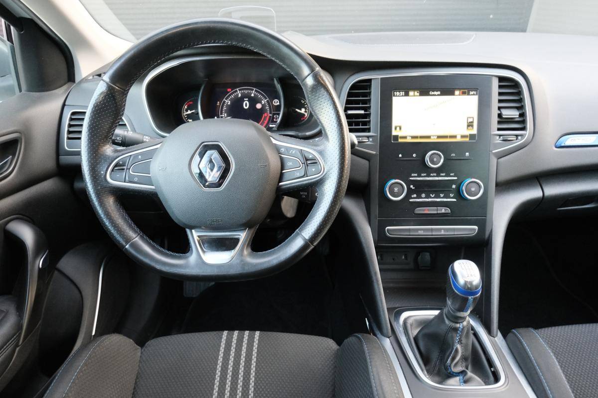 renault-megane-sport-tourer-2019-gasolina-1332cc