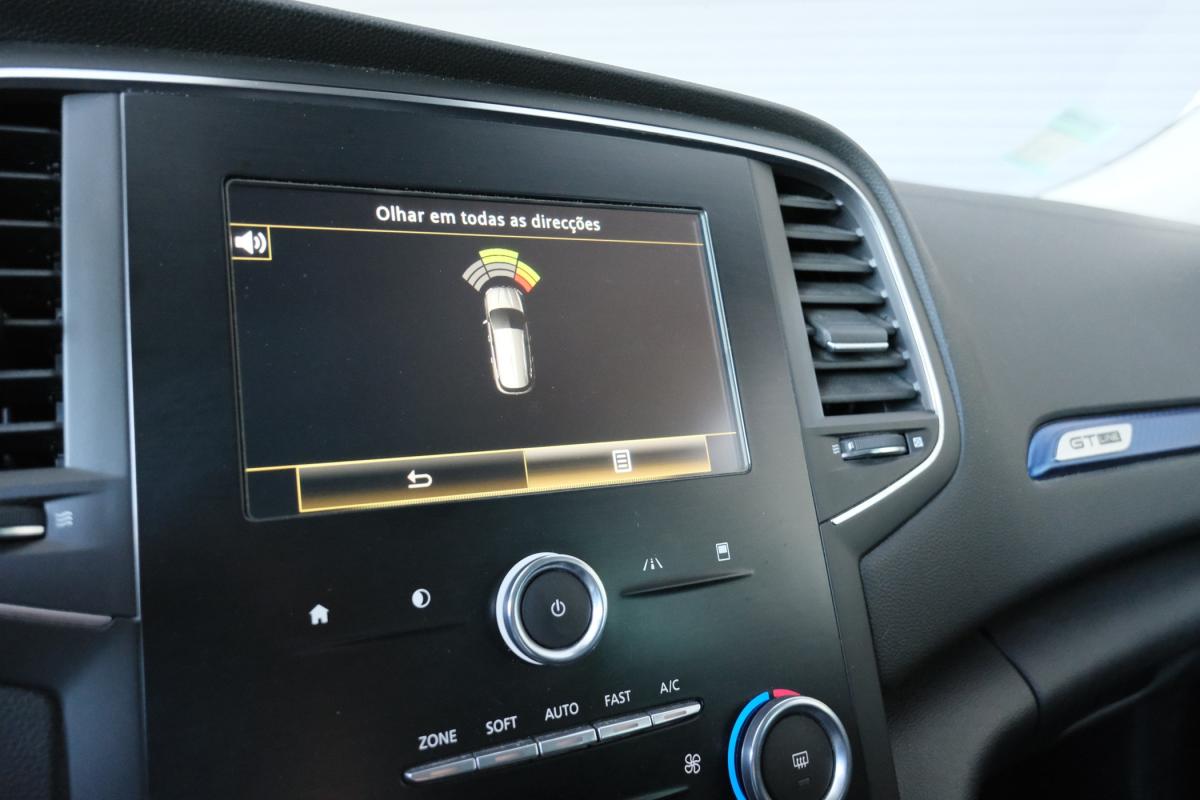 renault-megane-sport-tourer-2019-gasolina-1332cc